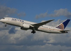 United Airlines močno zvišal denarna nadomestila za letalske potnike