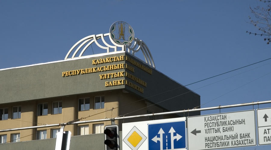 Kazahstan se v imenu modernizacije pripravlja na prehod s cirilice na latinico (foto: profimedia)