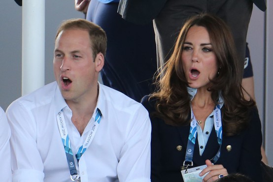 Princ William in Kate zaradi fotografij "zgoraj brez" zahtevata 1,5 milijona evrov odškodnine