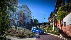 Opel Ampera: Električni američan kot prvi 'ljudski' električni avtomobil