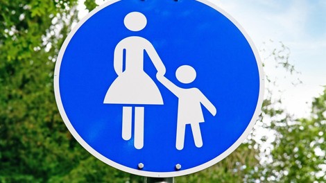 Policisti v teh dneh najavljajo okrepljeno prisotnost na šolskih poteh!