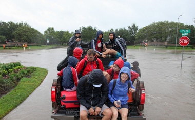 Tropska nevihta Harvey že dosegla obalo Louisiane