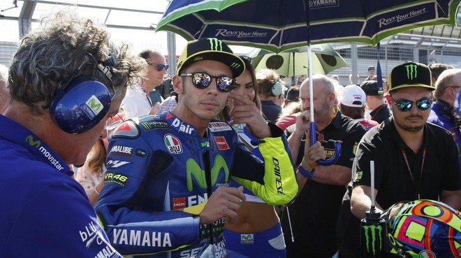 Valentino Rossi se zaradi hude poškodbe poslavlja od naslova svetovnega prvaka (foto: profimedia)