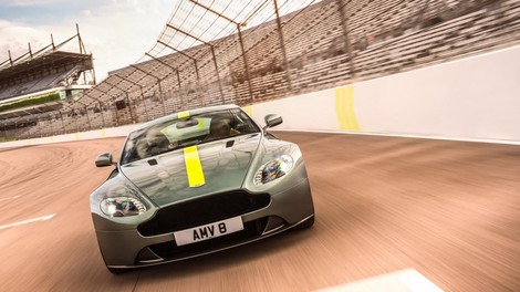 Vantage AMR, prvi serijski predstavnik nove znamke