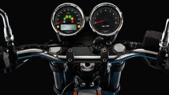 Moto Guzzi praznuje 50 letnico modela V7