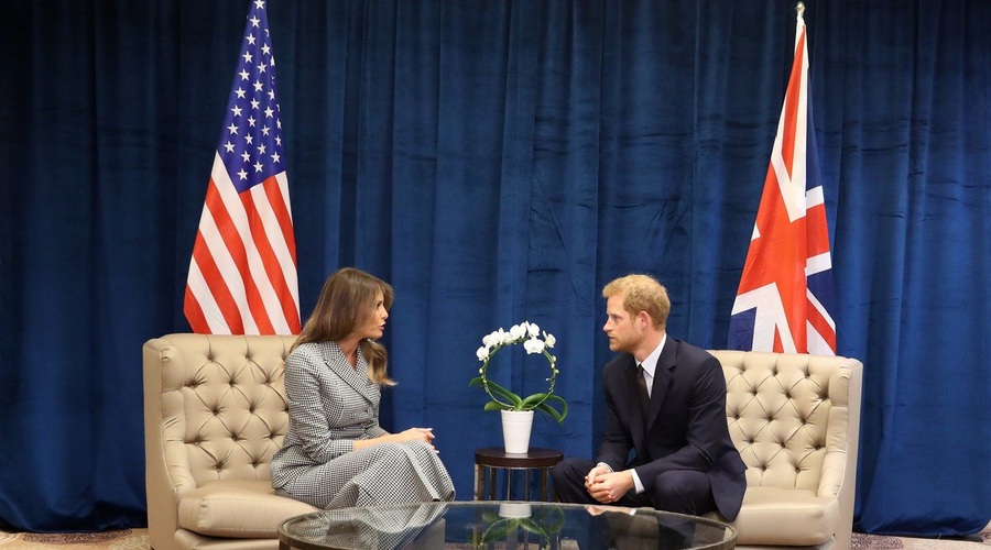 Melania Trump na svoji prvi uradni poti brez Donalda Trumpa (foto: profimedia)