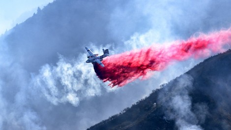 Požari v Kaliforniji zahtevali že najmanj 15 življenj, več kot 200 ljudi pogrešanih