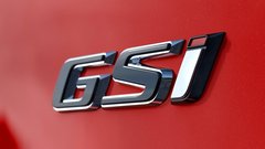 Insignia GSi: 'Zverina', ki je nasledila insignio OPC