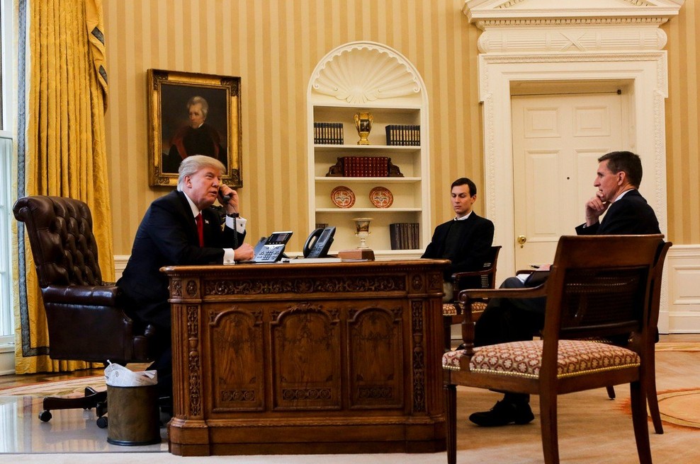 Trump v Beli hiši priredil praznično zabavo za novinarje, tudi za tiste iz 'lažnih medijev'! (foto: profimedia)