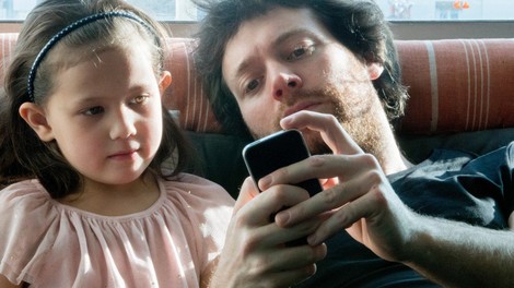 Facebook najavlja aplikacijo za otroke: Messenger Kids!