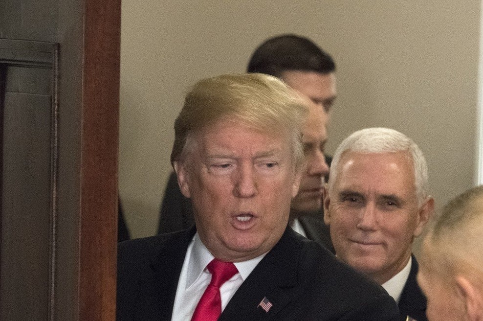 Ameriški časnik USA Today ostro nad Trumpa, ker je žalil senatorko! (foto: profimedia)