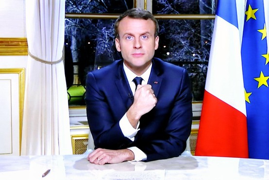 Macron z novo zakonodajo nad lažne novice, televizijo RT in agencijo Sputnik!