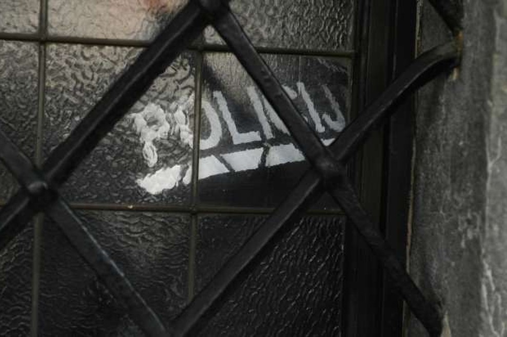 Policija z obsežnimi preiskavami nad trgovino z ljudmi tudi v Ljubljani, Celju in Kranju! (foto: Nebojša Tejić/STA)