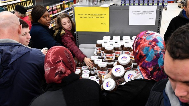 Nutella orgija v Franciji: "Ljudje so planili v trgovine in odrivali vse, kar jim je prišlo na pot!" (foto: profimedia)