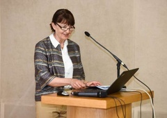Lučka Kajfež Bogataj: "Nekaj mrzlih tednov podnebnih sprememb ne postavlja pod vprašaj!"