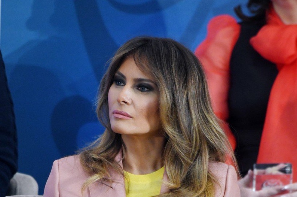 Po več kot treh tednih Melania Trump prvič v javnosti! (foto: profimedia)