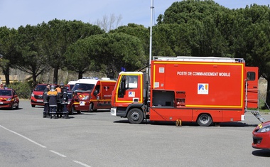 Četrta žrtev terorista postal francoski policist, ki je prevzel mesto talca!