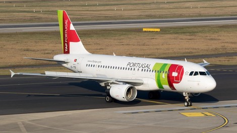 Potniki zaradi pijanega kopilota tri dni obtičali na nemškem letališču