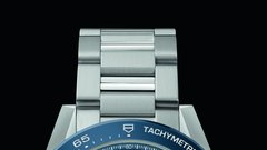 TAG Heuer Carrera Heuer-01: Skeletonizirana legenda