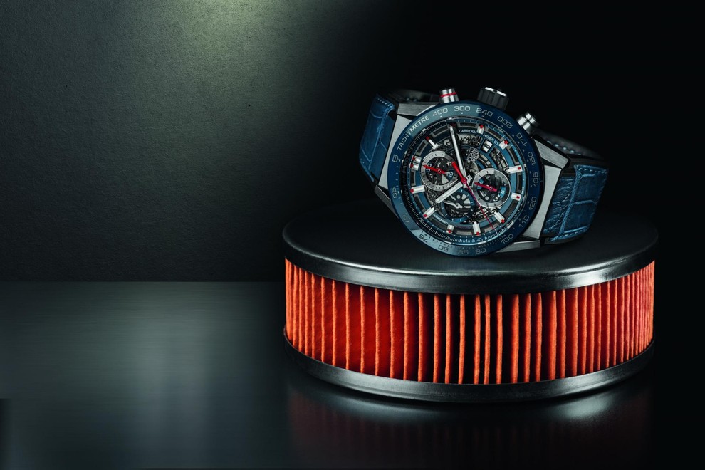 TAG Heuer Carrera Heuer-01: Skeletonizirana legenda