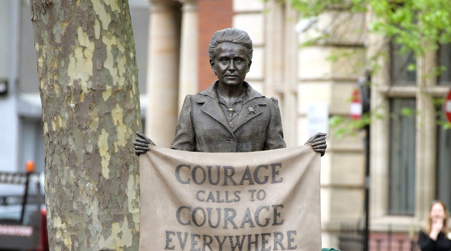 Pred britanskim parlamentom prvi spomenik posvečen ženski: sufražetki Millicent Fawcett! (foto: profimedia)
