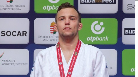 Zlati judoist Adrian Gomboc je nasprotnike po blazinah premetaval kot za šalo!