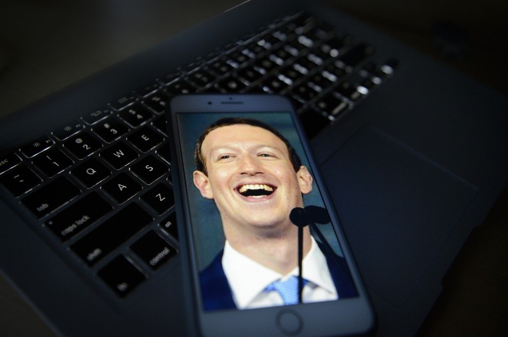 Zuckerberg se je v Evropskem parlamentu opravičil (foto: profimedia)
