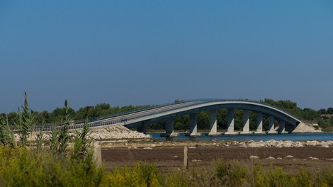 Hrvaška: Na otoku Viru družinam 1500 evrov za prvega in kar 24.000 evrov za petega otroka!