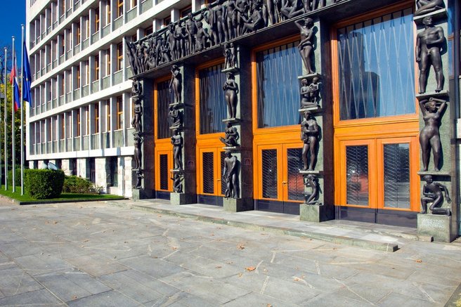 Karte so vse bolj razkrite: znana kandidata za podpredsednika državnega zbora (in tudi to, kdo ju je predlagal)