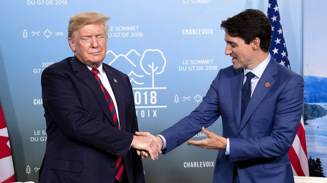Trump: Macron mu je preveč stisnil roko, Trudeau ga je ujezil, na koncu se je vmešal še papež (foto: Profimedia)