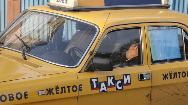 Moskva: Taksist je v množico zapeljal zaradi preutrujenosti (foto: Profimedia)