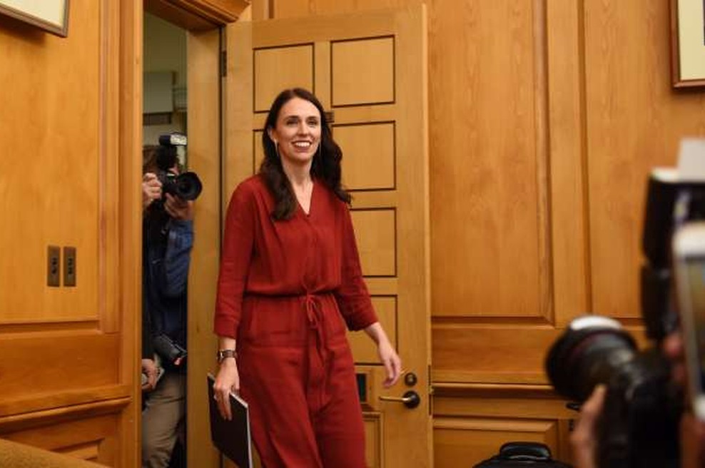 37-letna novozelandska premierka prvič postala mamica! (foto: STA)