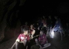 Tajske dečke in trenerja bodo iz jame morda reševali še mesece?