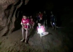 Reševalna akcija dečkov v tajski jami: "Učitelj dečkov je junak!"