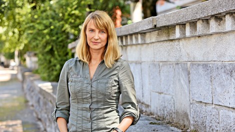 Andreja Gomboc: "Arheologi odkrivajo ostanke iz davnih časov,  astronomi pa vidimo preteklost"