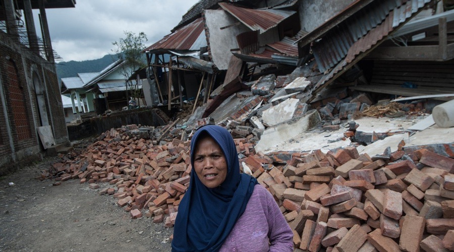 Indonezija: V potresu najmanj 142 mrtvih (foto: Profimedia)