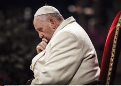 Papež Frančišek znova odločno proti splavu