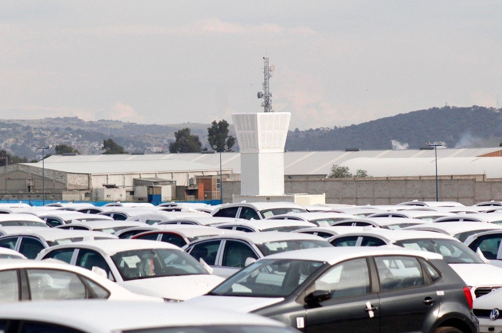 Mehiški kmetje obtožujejo Volkswagen, da s protitočnimi topovi povzročajo sušo (foto: profimedia)
