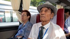 Severna Koreja: Po 70 letih le 12 ur za ponovno snidenje ločenih družin!