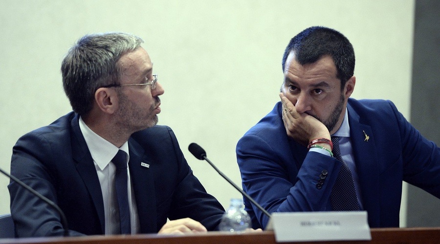 Kickl svari pred napadi teroristov z orožjem za množično uničevanje (foto: profimedia)