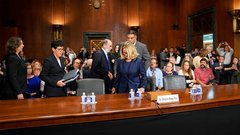Žrtev Bretta Kavanaugha v senatu opisala spolni napad leta 1982