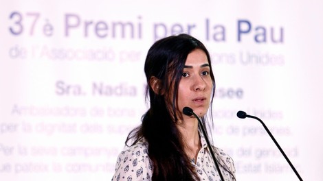 Nobelova nagrada za mir gre v roke zdravniku Denisu Mukwegeju in jazidki Nadji Murad