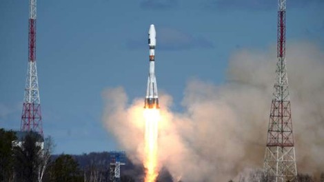 VIDEO: Izstrelitev Sojuza spodletela, astronavta varno pristala na Zemlji
