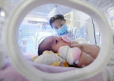 Kitajski znanstvenik ustvaril gensko spremenjeni dojenčici, ki ju je poimenoval Lulu in Nana