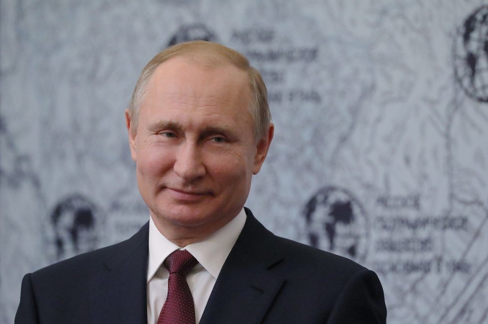 Moskva s humorjem pospremila Trumpovo košarico (foto: profimedia)