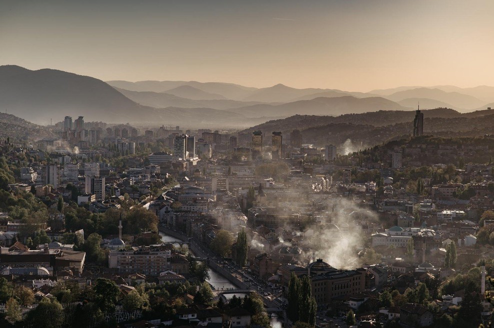 Sarajevo te dni postalo mesto z najbolj onesnaženim zrakom na svetu (foto: profimedia)