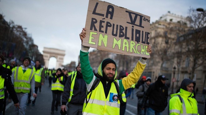 Po četrti soboti protestov je francoski premier napovedal, da je čas za dialog (foto: profimedia)