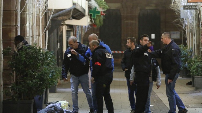 Napadalec v Strasbourgu, ki je ubil tri ljudi, naj bi kričal Alah je velik (foto: profimedia)