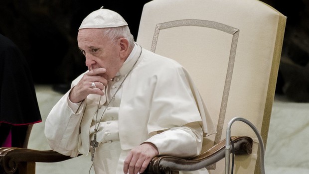 
                            Papež duhovnikom, ki so zlorabljali otroke: "Predajte se roki pravice!" (foto: profimedia)