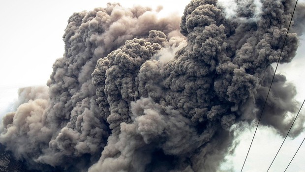 
                            Indonezija: Višja stopnja pripravljenosti zaradi možnosti izbruha vulkana (foto: Profimedia)